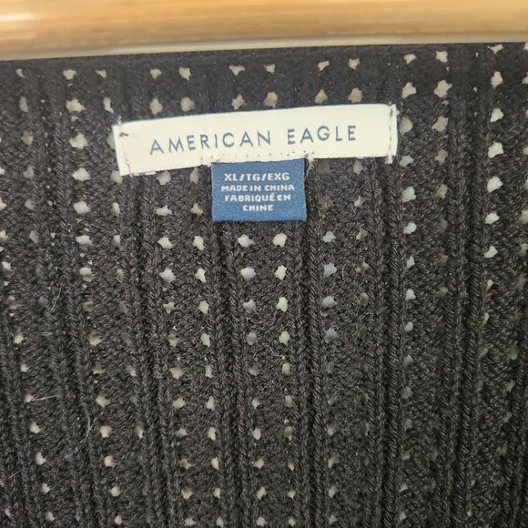 American Eagle Black Crochet Long Bell Sleeve Cropped Sweater Size XL Boho Y2k - Picture 7 of 10